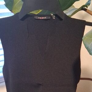 Express Black V-Neck Sleeveless Top